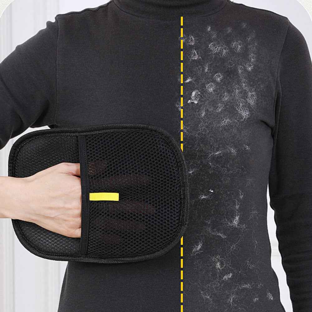 Pet Grooming Glove – Dog & Cat Deshedding Hair Remover Mitt